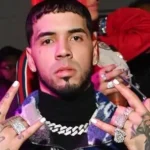 how tall is anuel AA