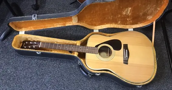 yamaha fg 335